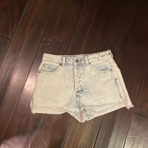 Amuse society, jean shorts